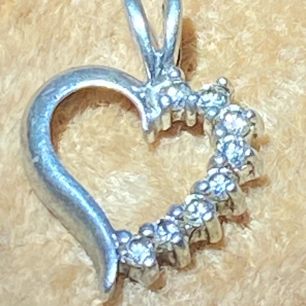Vintage Sterling Silver Heart Shaped Pendant With 8 Clear Stones Stamped RJ 925